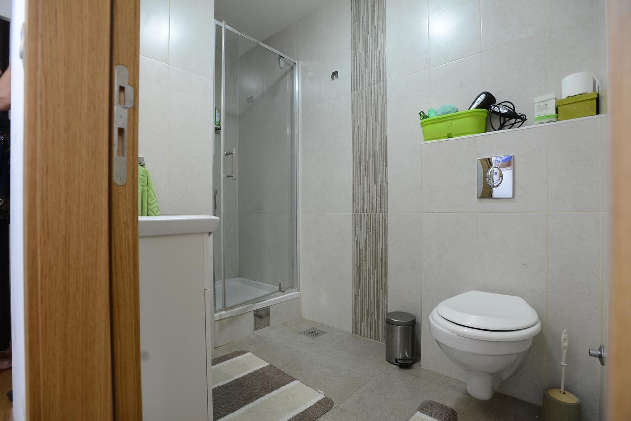 Apartment Lux Lomina Cacak Exterior photo